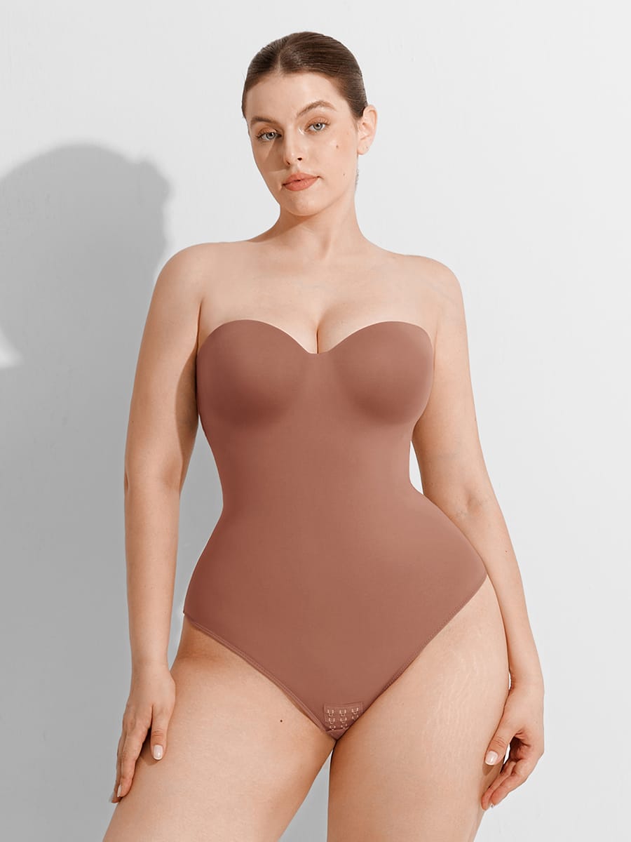 Seamless Underwire Half Cup Bodysuit With Removable Pads 1
