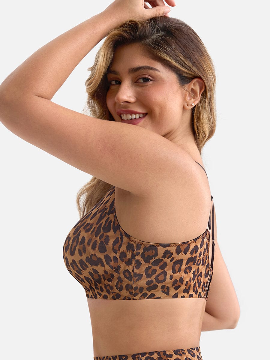 Seamless V-Neck Underarm-Smoothing Bralette 10