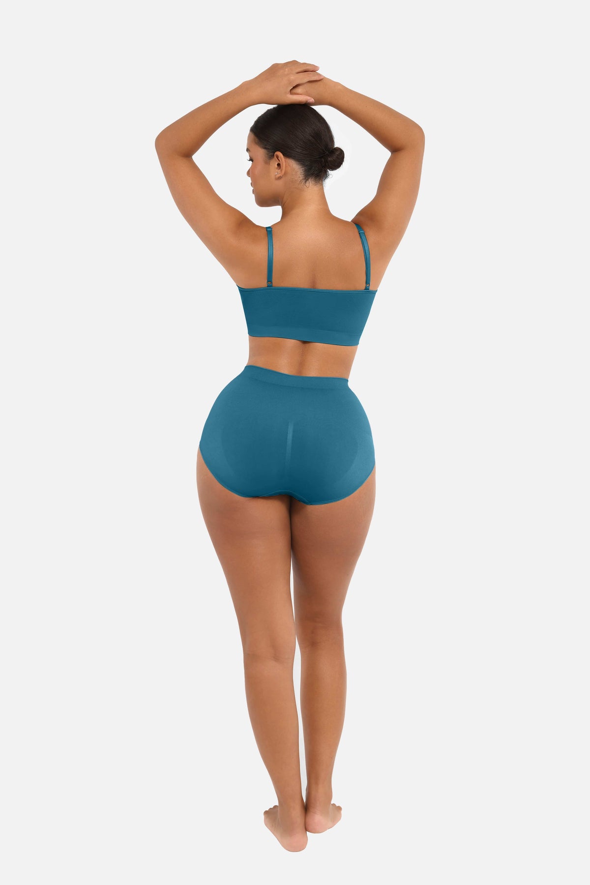 Seamless High-Waist Antibacterial Peach Hip Brief 17