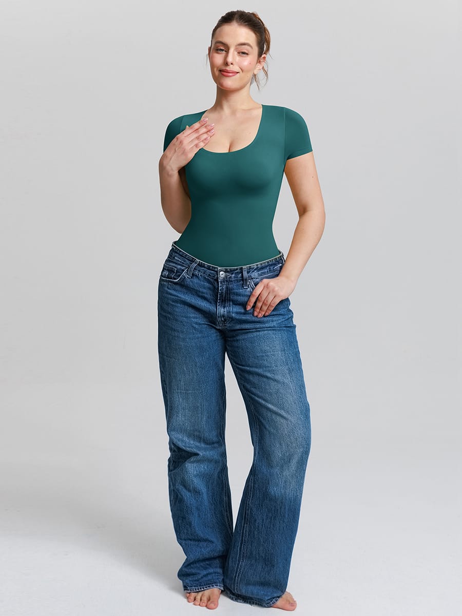 Seamless Tummy Control Bodysuit – Scoop Neck Red 2